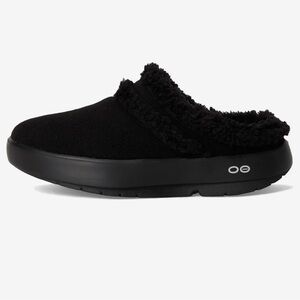 OOFOS Women's Black Clogs 7